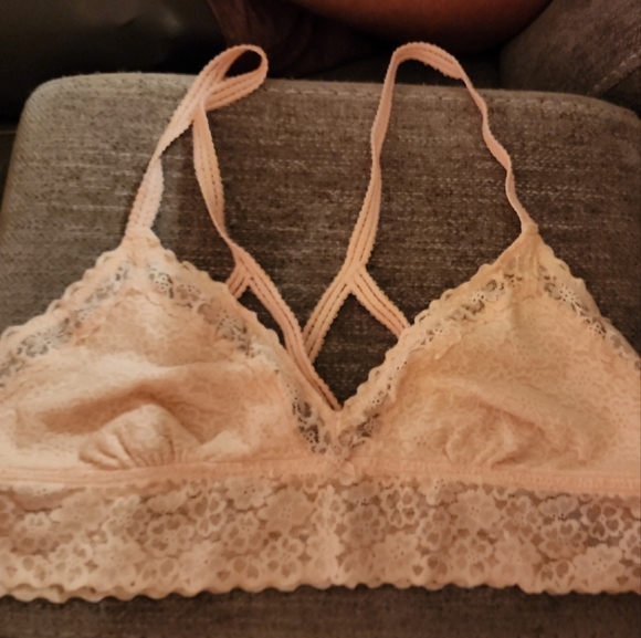 aerie Other - Aerie Lace Bralette in Soft Pink
